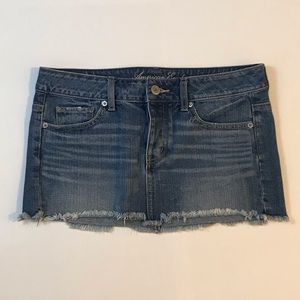 American Eagle Outfitters Size 4 Jean Skirt
